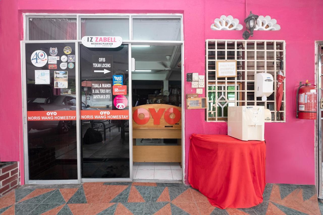 Oyo 89984 Noris Wang Homestay Lumut Εξωτερικό φωτογραφία